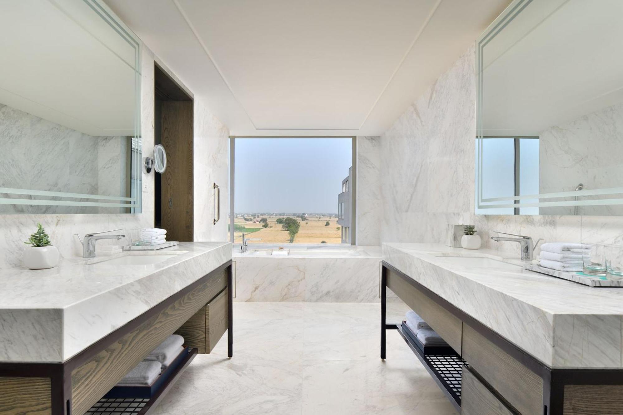 Hotel Le Meridien 5*