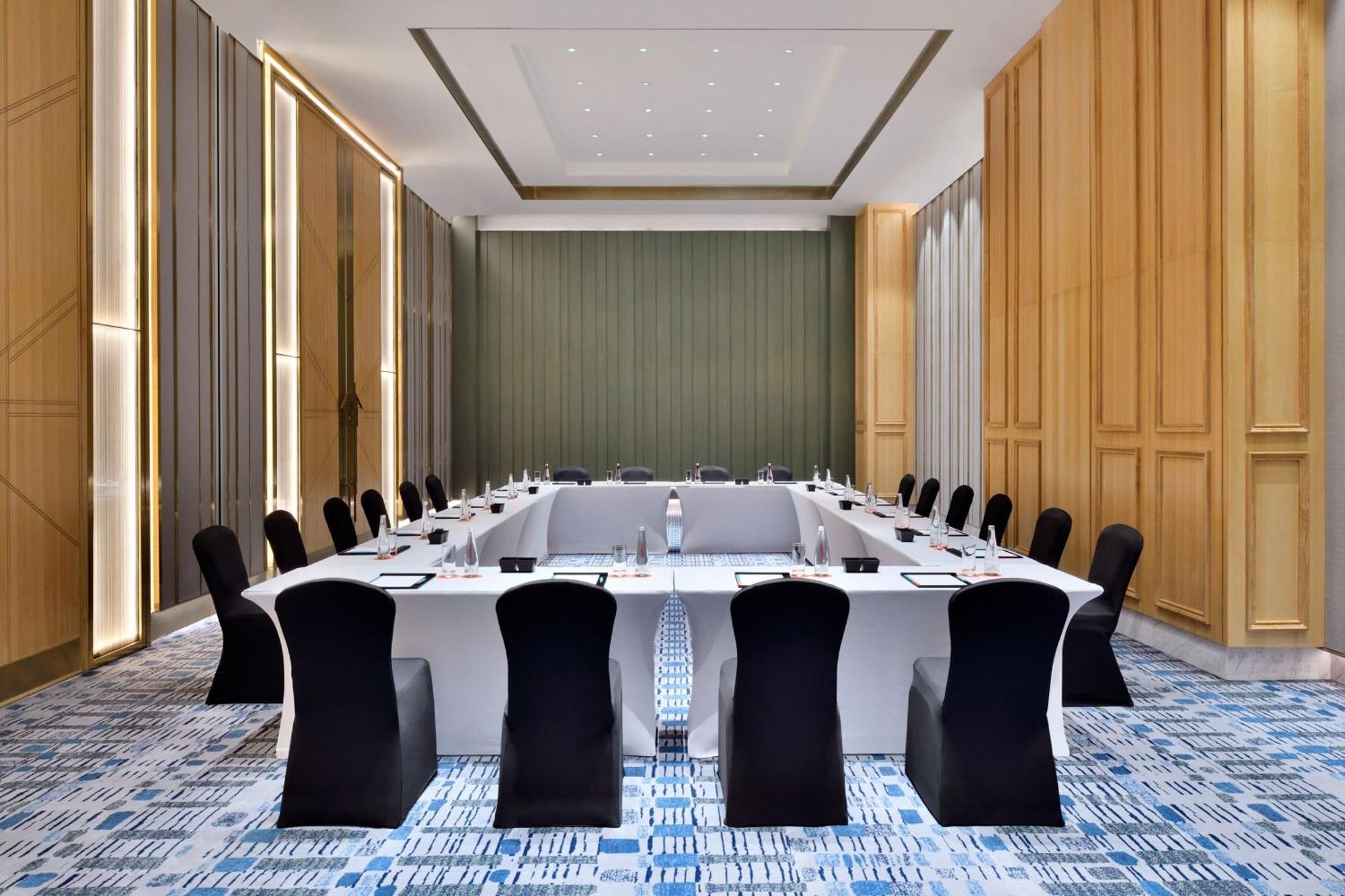 Le Meridien